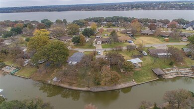 319 Casas Del Sur St, Granbury, TX 76049 - photo 4