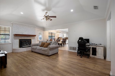 314 Mount Sylvan St, Lindale, TX 75771 - photo 3