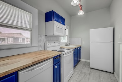 1708 19th St unit 2, Galveston, TX 77550 - photo 7