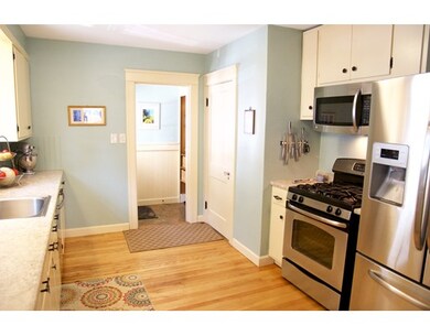 8 Columbine Rd, Worcester, MA 01609 - photo 4