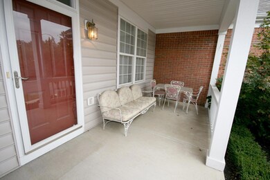 front porch'