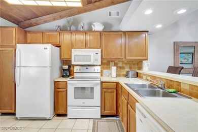 2972 Kings Lake Blvd unit 2972, Naples, FL 34112 - photo 4