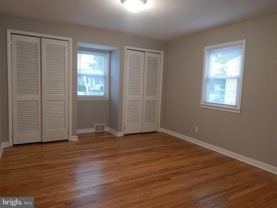 174 Maple Shade Ave E, Trenton, NJ 08690 - photo 7