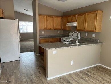 6608 Elk Creek Ln unit 1, Las Vegas, NV 89156 - photo 6