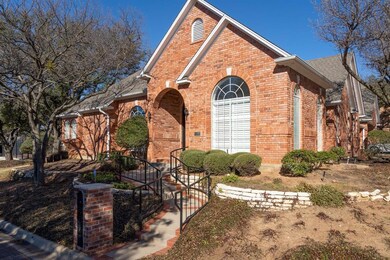 1115 Southmont Dr, Denton, TX 76205 - photo 2