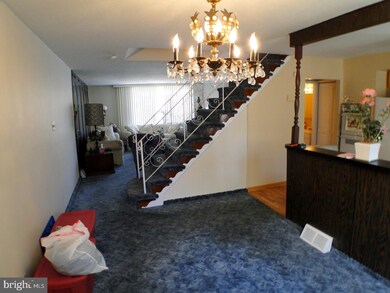 2839 Tremont St, Philadelphia, PA 19136 - photo 5