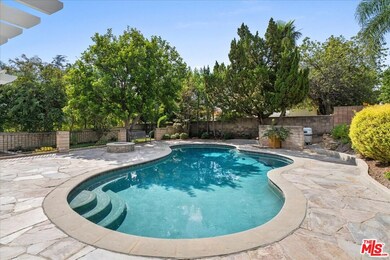 11717 Pala Mesa Dr, Porter Ranch, CA 91326 - photo 4