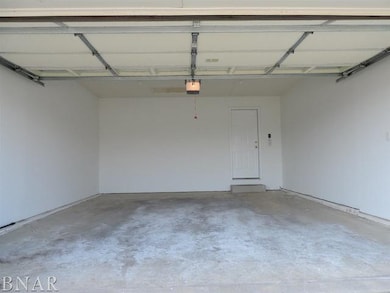 1102 Rader Run, Bloomington, IL 61704 - photo 5