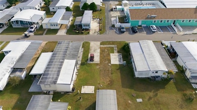 38627 Lansing Ave, Zephyrhills, FL 33542 - photo 3