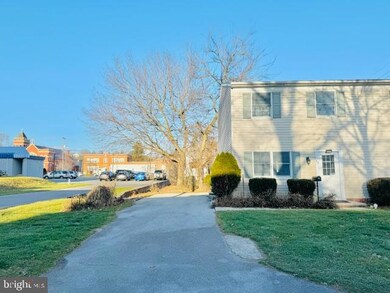 46 E Gay St, Waynesboro, PA 17268 - photo 2