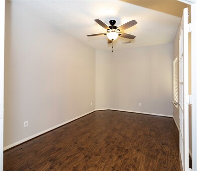 29723 Legends Green Dr, Spring, TX 77386 - photo 4
