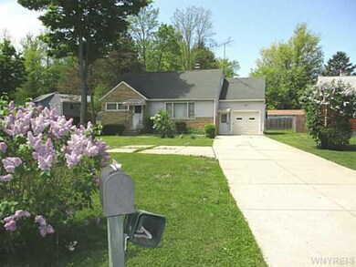 Exterior Front Beautiful Lilac s too!