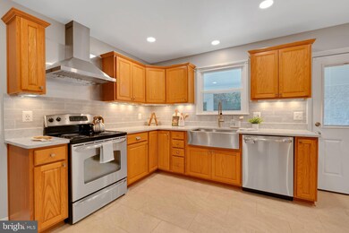 5761 Pendleton Ln, Warrenton, VA 20187 - photo 5