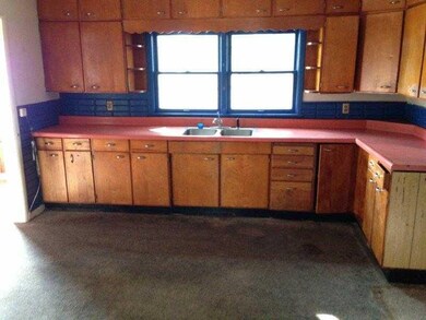 1910 Main St, Elwood, IN 46036 - photo 5