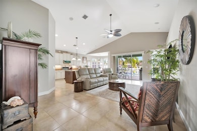 417 Bahama Grande Blvd, Apollo Beach, FL 33572 - photo 4