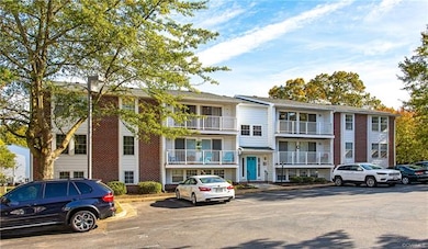 7600 Roscommon Ct unit 2509, Henrico, VA 23228 - photo 2