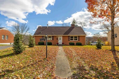 1358 Keesling Ave, Waynesboro, VA 22980 - photo 4