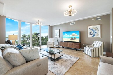 700 La Peninsula Blvd #206, Naples, FL 3