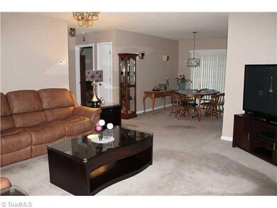 415 Belmont Dr, Archdale, NC 27263 - photo 3