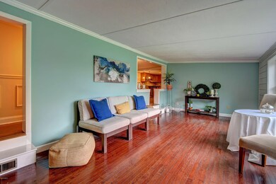 2005 Living Room