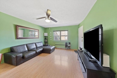 540 Tuckahoe Rd unit 10A, Yonkers, NY 10710 - photo 2