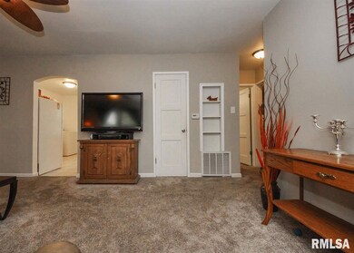 3003 W 67th St, Davenport, IA 52806 - photo 7