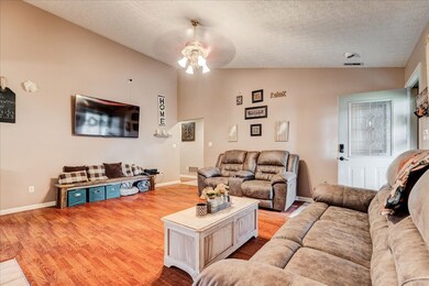 3158 at the Post Ct, Owensboro, KY 42303 - photo 5