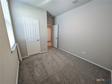 1138 Stone Valley Rd unit B, Temple, TX 76502 - photo 4