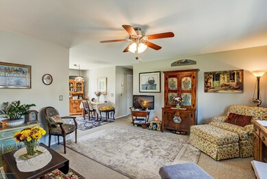 005_Living Room