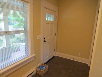 Entrance/Foyer