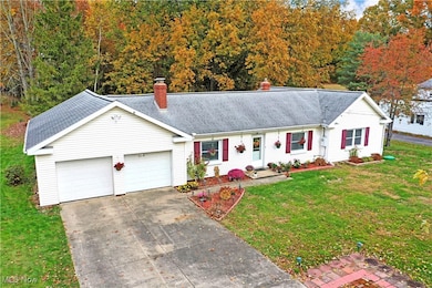 2279 Reeves Rd NE, Warren, OH 44483 - photo 3