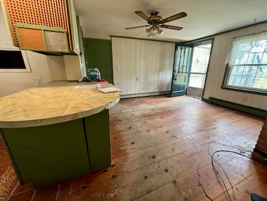 57 Suffolk Ave, Hyannis, MA 02601 - photo 4