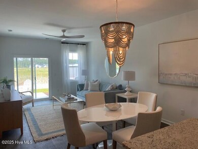 2 Breakfast and Family room