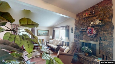 755 N 2nd St W, Riverton, WY 82501 - photo 6