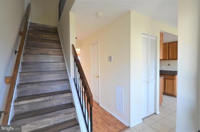 5772 Village Green Dr unit 5772, Alexandria, VA 22309 - photo 2