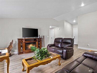 16320 84th Ct SE, Yelm, WA 98597 - photo 6