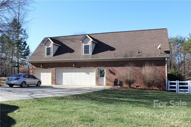 8641 Hayden Way, Concord, NC 28025 - photo 3