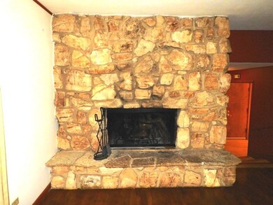 408 N Mcaree Rd, Waukegan, IL 60085 - photo 7