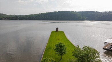 Extensive Lake views in all three directions!