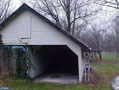 61 Bethel Church Rd, Spring City, PA 19475 - photo 2