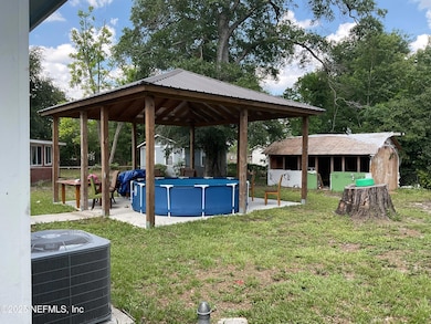 5813 Ridgeway Rd E, Jacksonville, FL 32244 - photo 2