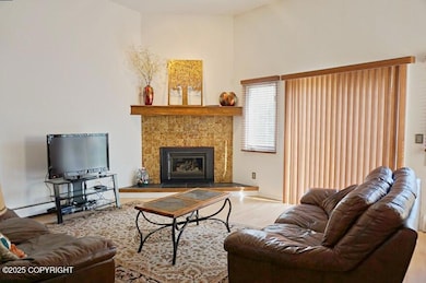 4714 Mills Dr unit 8, Anchorage, AK 99508 - photo 2