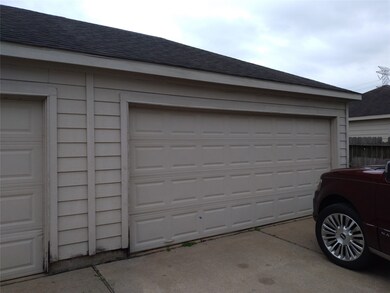 9638 Coyote Creek Dr, Houston, TX 77095 - photo 7