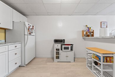 180 Mill St unit 2, Auburn, ME 04210 - photo 6