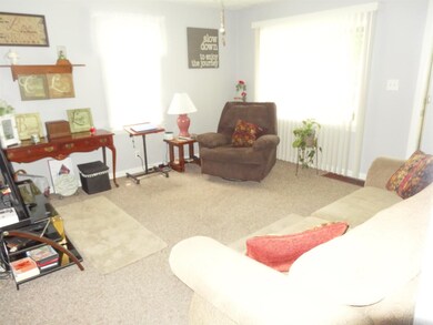 2906 S Vine St, Muncie, IN 47302 - photo 3