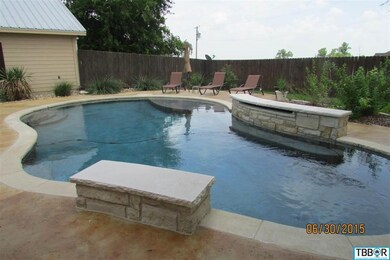 11018 Bigham Rd, Troy, TX 76579 - photo 7