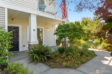 6409 Hazel Ln SE unit H, Auburn, WA 98092 - photo 2