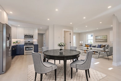 597 W Armitage Ave, Elmhurst, IL 60126 - photo 2