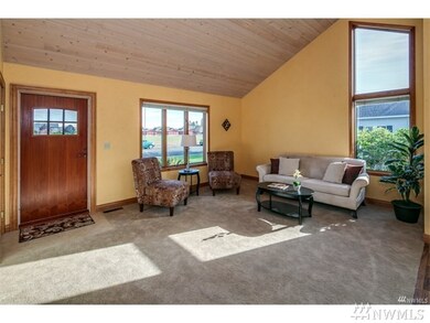 1604 Main St, Lynden, WA 98264 - photo 4