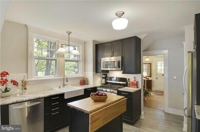 10122 Capitol View Ave, Silver Spring, MD 20910 - photo 7